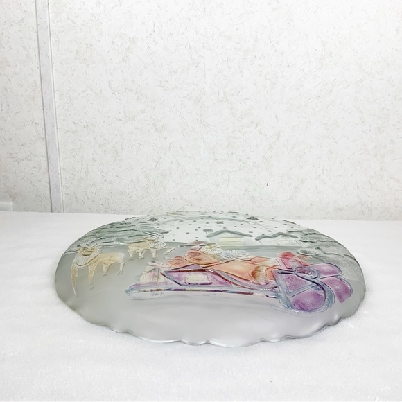 Vintage Grandeur Noel Painted Glass Santa Reindeer Round Christmas Platter 14” - Picture 8 of 10